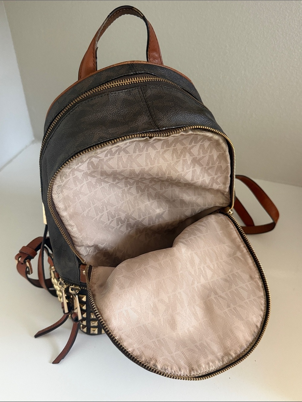 Michael Kors Rhea medium backpack monogram - Picture 5 of 6